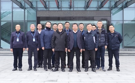 蒋文春率队光临绵阳mg冰球突破豪华版公司调研领导工作